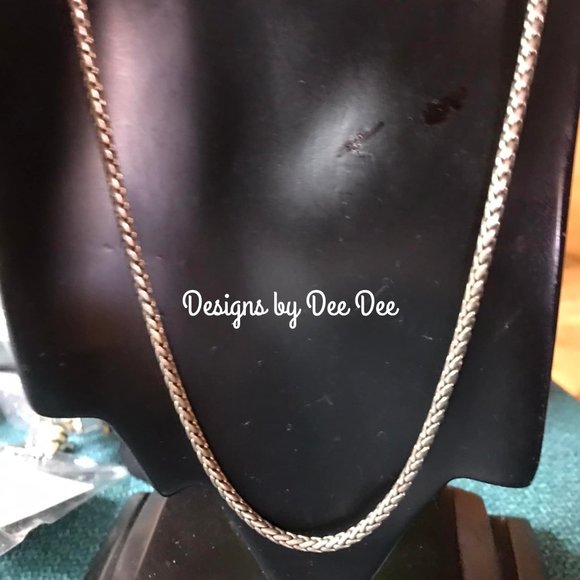 Other - 5/$20🔥Silver Tone Wheat Chain Necklace🔥Bundle special price